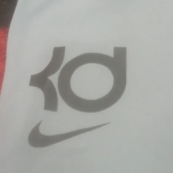 Nike Kevin Durant Graphic T-Shirt (M) - Picture 3 of 5